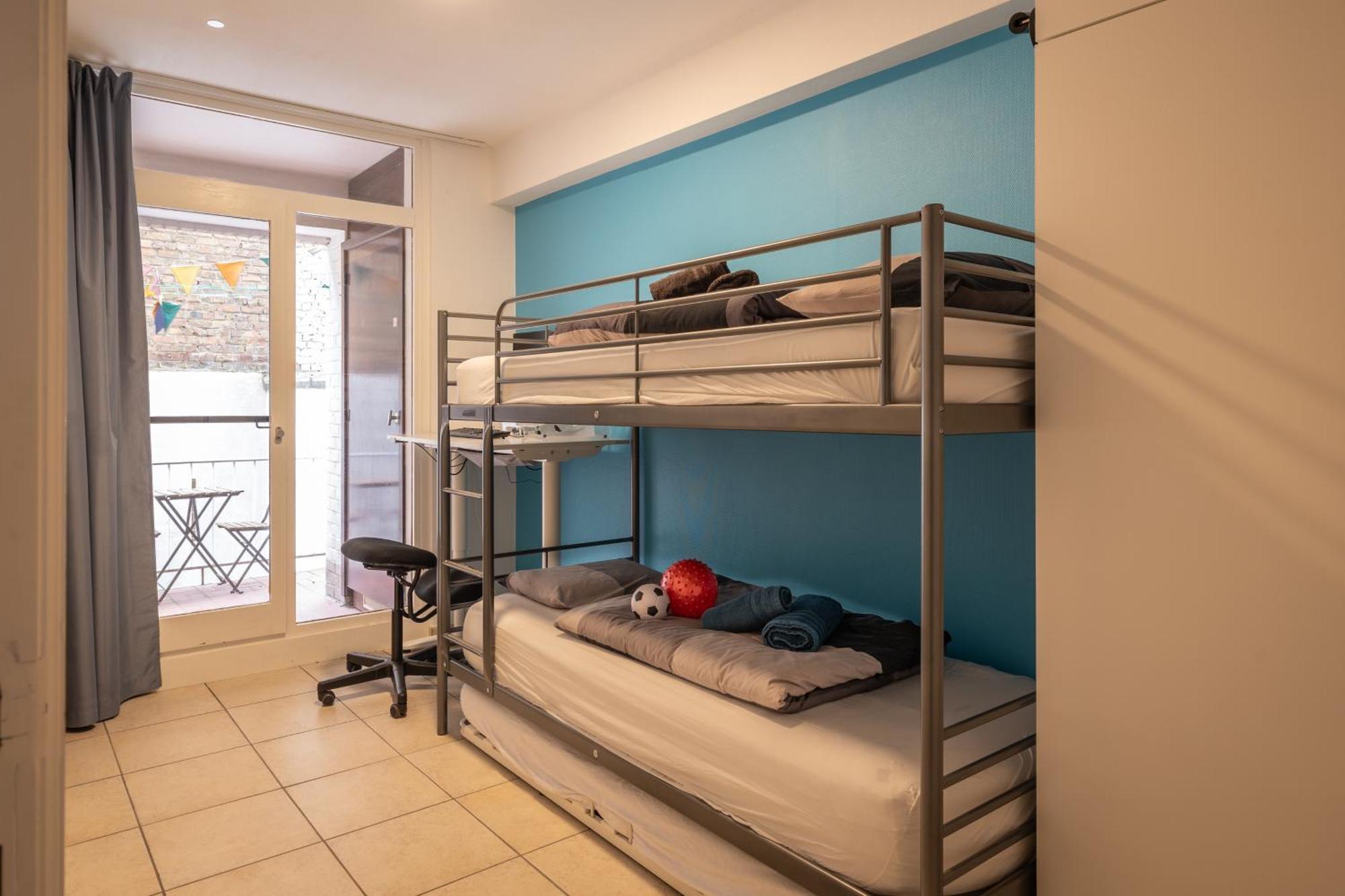 Weloveoostende - Newly Renovated Large Apartment 150M From The Beach - Including Bed Sheets And Final Clea-Ning Kültér fotó